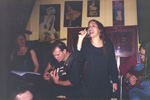 No Bar Valentino (primeiro palco que Lia subiu como artista) com Geg Flix, Marlia Moura e Millany (novembro de 1997)